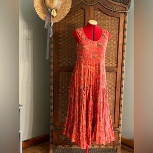 All season Festival dress!! Fabulous dress for parties and fun!